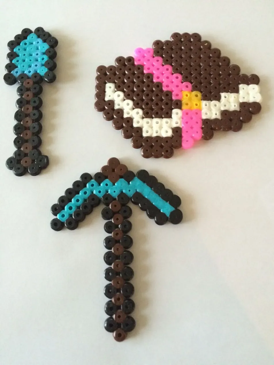 Steve med diamanthacka och svärd