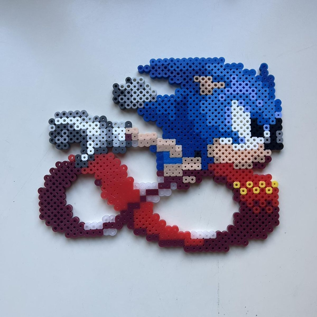 Klassisk Sonic springer pärlplatta