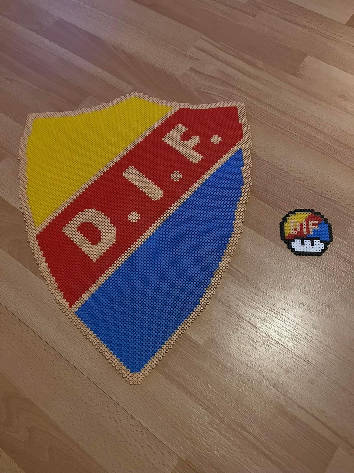 Djurgårdens IF klubbmärke pärlplatta