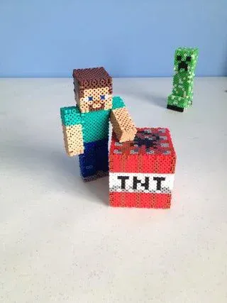 Komplett set med Steve TNT och Creeper