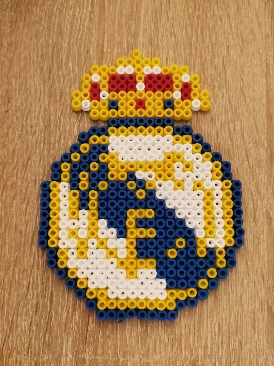 Real Madrid tröja nyckelring pärlplatta